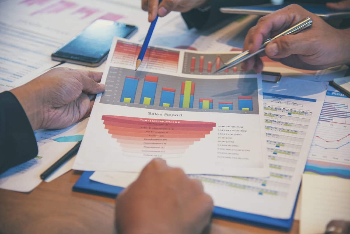 Transparent SEO Reporting & Campaign Tracking — Comprehensive SEO reporting dashboard with real-time keyword rankings